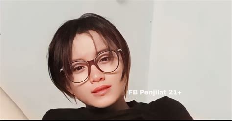 Omek close Up Meki Pink Ke Kamera Buat Pascol Lemes.